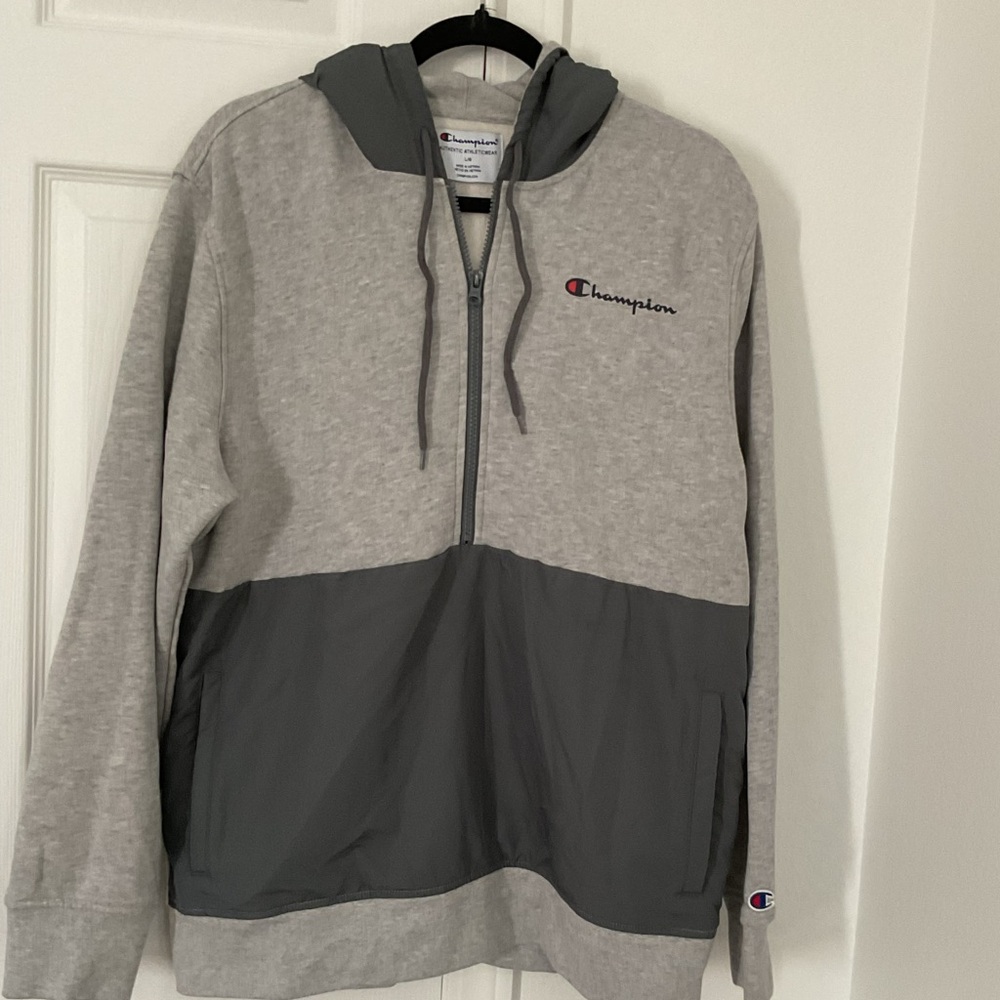 Champion Two-Tone Gray Hoodie cotton windbreaker kangaroo pocket nwt large